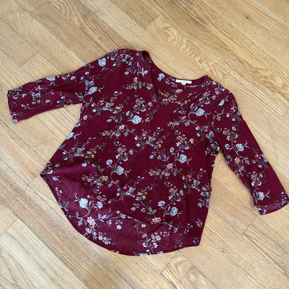 Kearney Henley Blouse - stitch fix - Picture 2 of 9